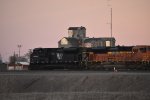 MRL 4302/BNSF 8517